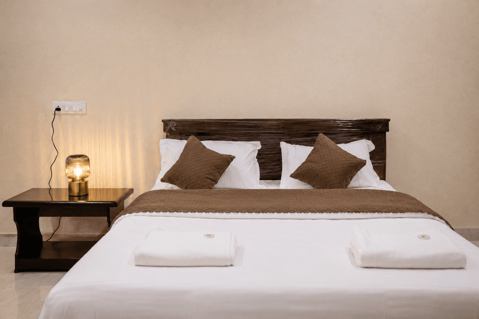 Cozy 1BHK for Couples photo 1